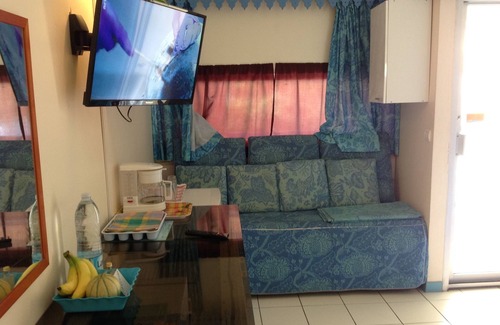 Pointe du Bout Apartment | air-conditioned studio hotel carayou with 2 swimming pools and feet in sea water