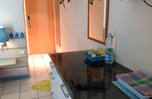Pointe du Bout Apartment | air-conditioned studio hotel carayou with 2 swimming pools and feet in sea water