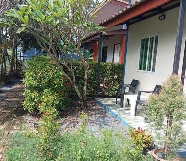 Cherngtalay Hostel | Airee Mini House