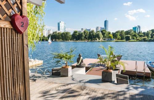 Donaustadt Apartment | AJO Apartments - Alte Donau Waterfront - Self-Check-in