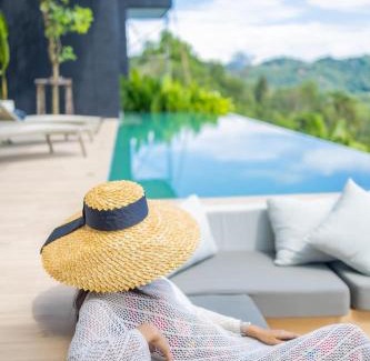 Choeng Thale Hotel | AKRA Collection Layan - Hideaway Villas