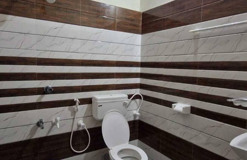 Varkala Hotel | Akshay beach resort