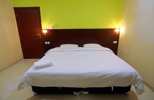 Al Maabilah Hotel | Al Dhiyafa Palace Hotel Apartment