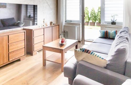 Kolobrzeg Apartment | Al-Dom Apartamenty Wiśniowy Ogród z garażem