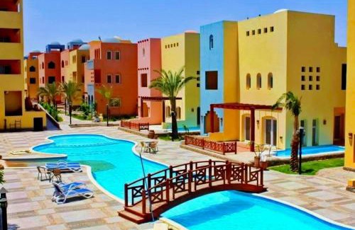 Dahar Hotel | Al-Dora Beach Resort