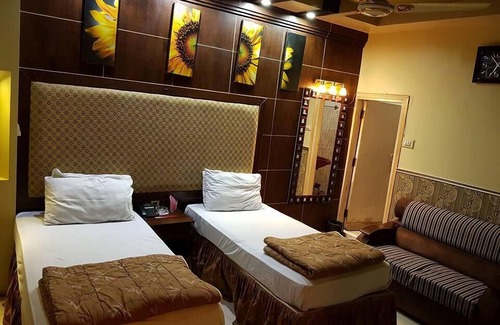 Nawab Shah Hotel | Al karim Hotel