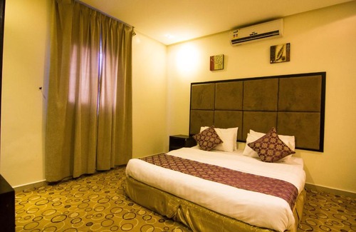 Riyadh Apartment | Al Makan Suites 101 by Al Azmy