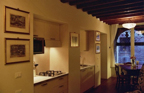 San Marco Apartment | Al pozzo dei Scoacamini, 100 m from San Marco, ground floor