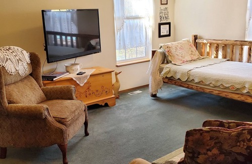 Wasilla Bed & Breakfast | Alaska's Lake Lucille B&B