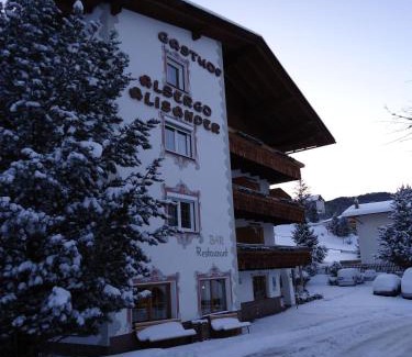 Corvara in Badia Hotel | Albergo Alisander
