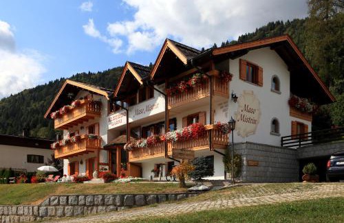 Sant'Antonio di Mavignola Hotel | Albergo Garnì Maso Mistrin