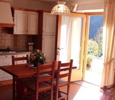 Sant'Antonio di Mavignola Hotel | Albergo Garnì Maso Mistrin