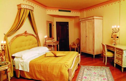 Sarteano Hotel | Albergo La Lanterna