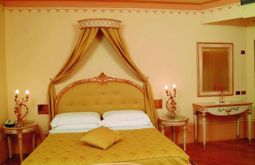 Sarteano Hotel | Albergo La Lanterna