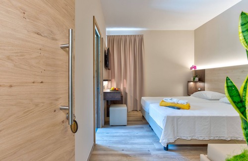 Cimego Hotel | Albergo Ristorante Aurora