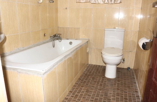 Uyo Hotel | Albert Suites