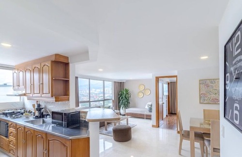 La Aguacatala Apartment | Alcázar de Oviedo By EE Hotels