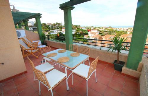 San Roque Apartment | Alcaidesa con vistas panorámicas al mar
