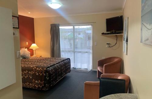 Picton Hotel | Aldan Lodge