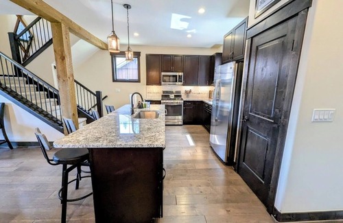 Keystone Apartment | Alders 854 Independence Rd