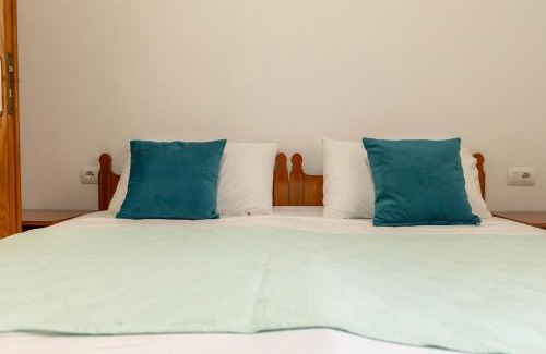 Aliko House | Aldi's Guesthouse