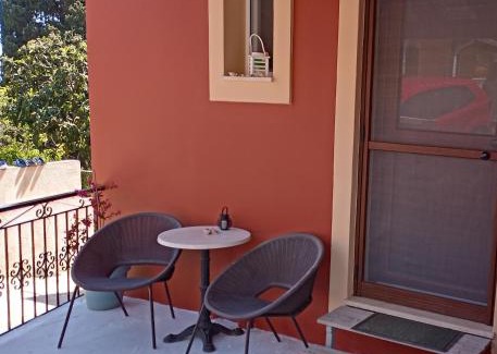 Agios Ioannis House | Alegra's Room