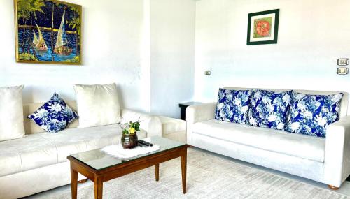 Ar-Raml 1 Apartment | ALEX HOMES - Gleem Cozy Apartments Direct sea view