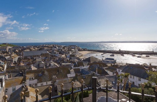 St Ives Cottage | Alfred Wallis