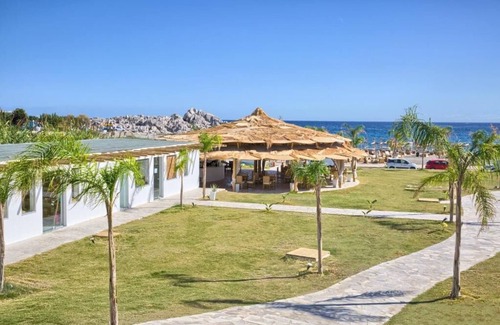 Haraki Apartment | Alia Beachfront Suites and Spa