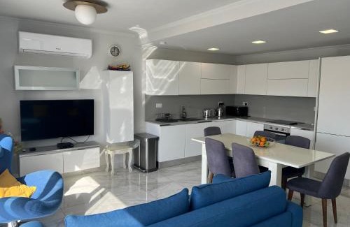 Marsalforn Apartment | ALKA Luxury Penthouse Unit 11