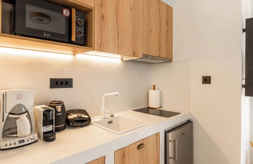 Kontos Apartment | Alkis guest house, super close to sea and restaurants