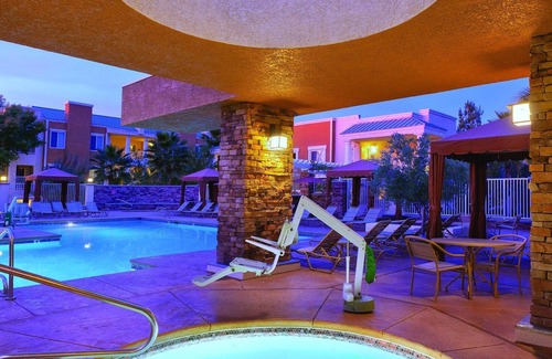 Las Vegas Resort | All the comforts of home!