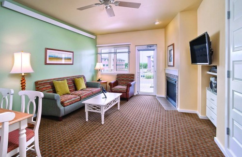 Long Beach Resort | All the comforts of home!