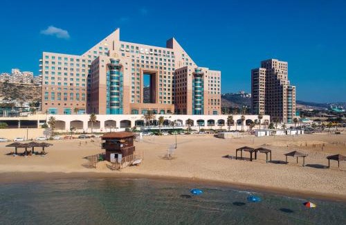 Haifa Apartment | Almog Beach Apartments מגדלי חוף הכרמל חיפה