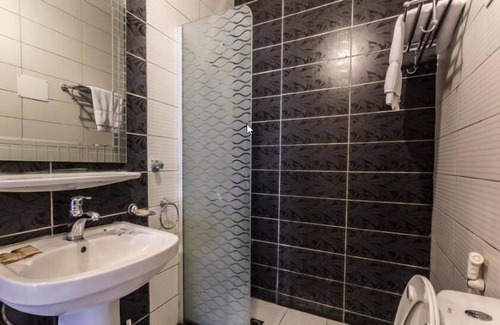 Hera Street Hotel | Almsaeidih Palace - Hiraa
