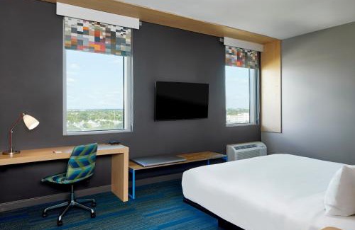 Aventura Hotel | Aloft Miami Aventura