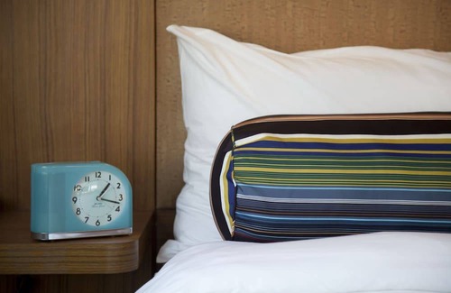 Mount Laurel Hotel | Aloft Mount Laurel