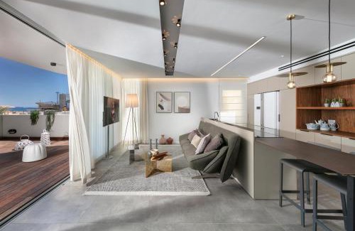 Haifa Apartment | Alonas Apartments Beachfront Apartment