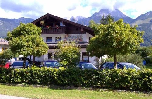 Unterschonau House | Alpenpension Bergidyll