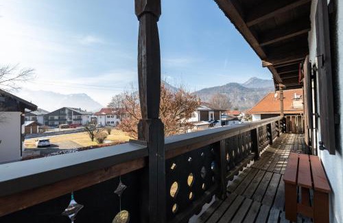 Farchant Apartment | AlpenPuls