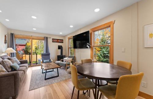Frisco House | Alpine Drive #106B by Summit County Mountain Retreats