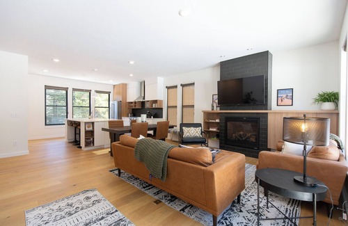 Bozeman Condo | Alpine Nest Bridger Bowl A