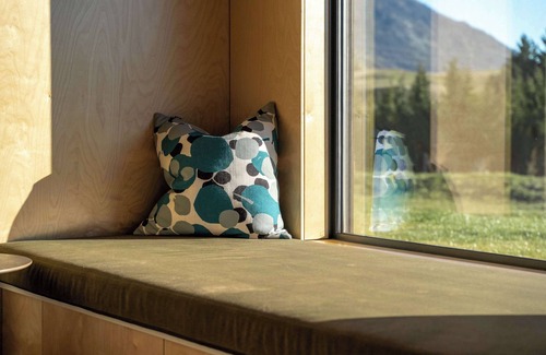 Arrowtown House | Alpine Solitude | Spa Pool
