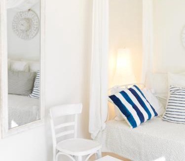 Oia Apartment | ALSAKI SUITE by K&K