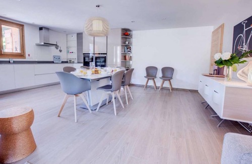Morzine Apartment | ALTAKA 1 in Morzine with 3 bedrooms and 2 bathrooms