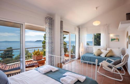 Sithonia House | Alterra Vita Homes By the Sea