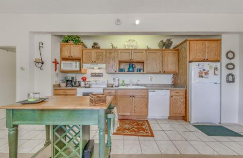 Alto House | Alto Townhome with Deck Near Ski Apache!