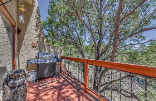 Alto House | Alto Townhome with Deck Near Ski Apache!
