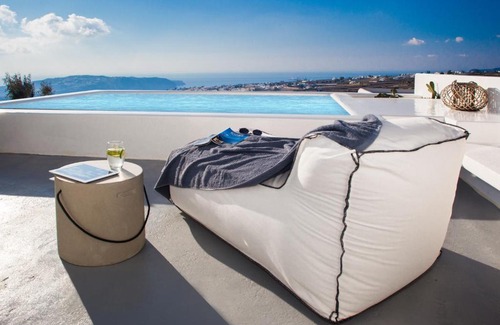Santorini Hotel | Alunia Incognito Suites - Adults Only