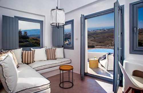 Santorini Hotel | Alunia Incognito Suites - Adults Only